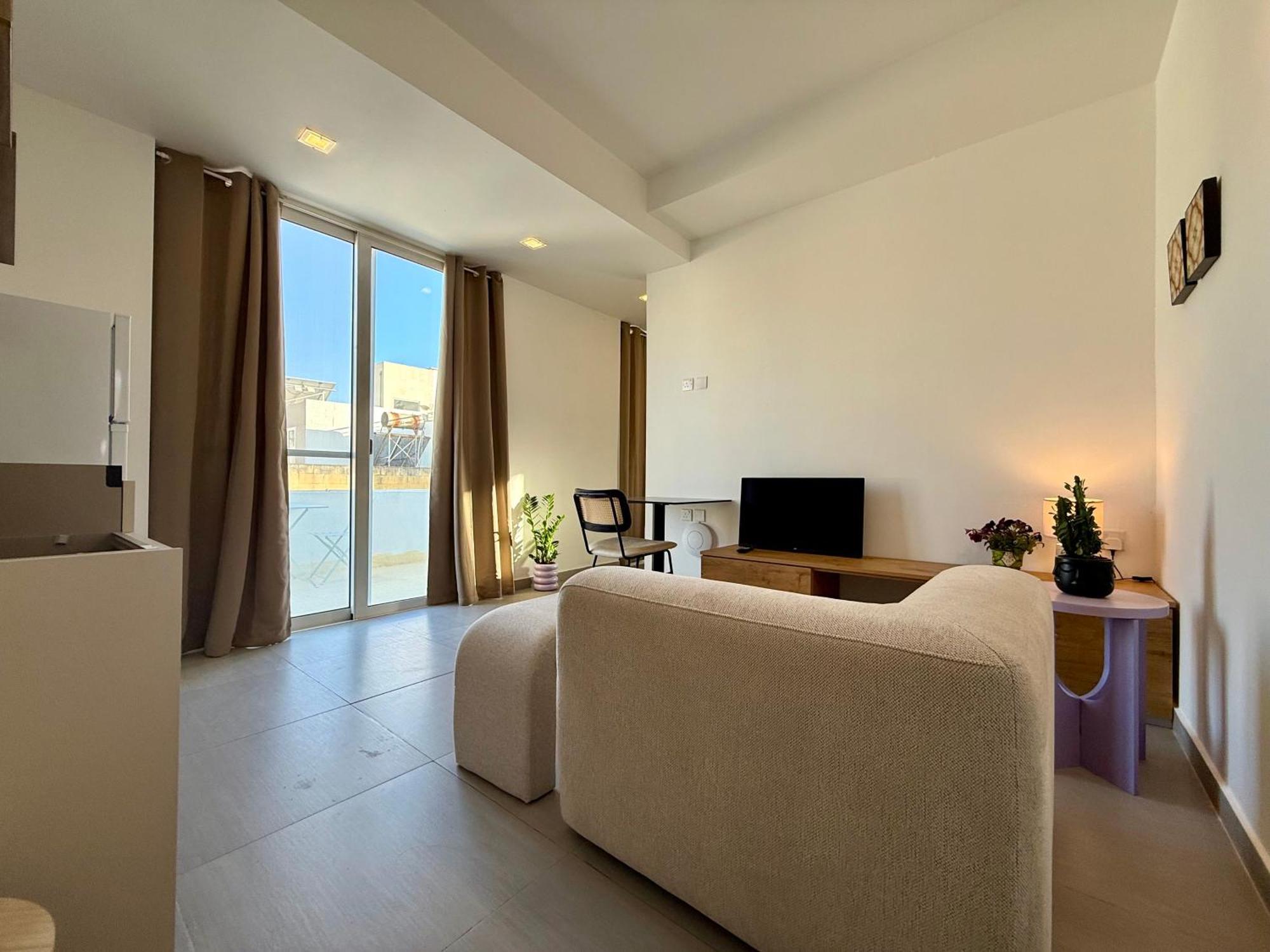 People & Places Sliema Exterior photo